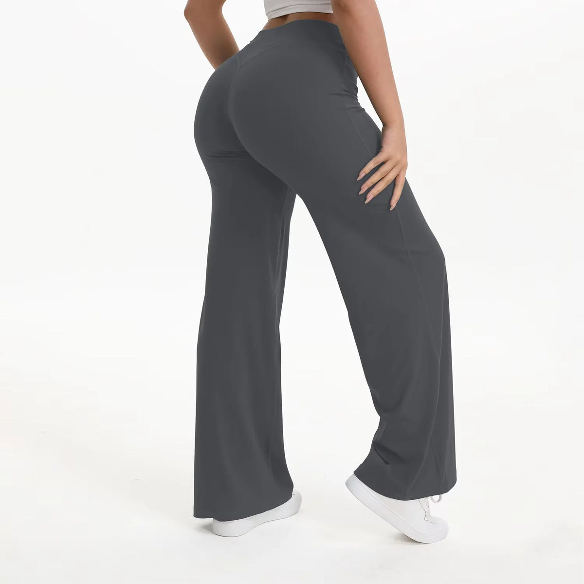 Straight Leg Leggings by Veyaria